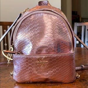 Victoria Secret mini backpack shiny pink,like new!